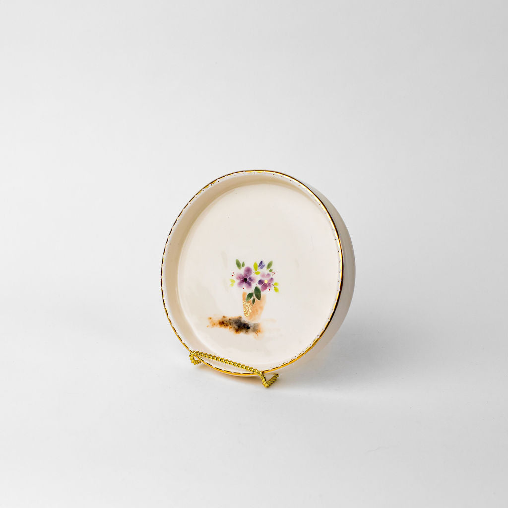 Hand painted floral plate 6.5"