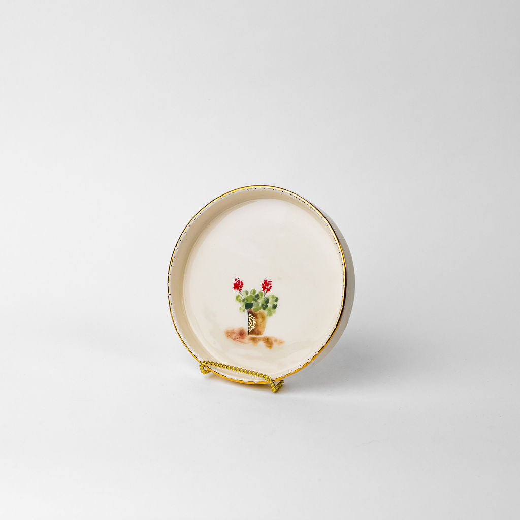 Hand painted floral plate 6.5"