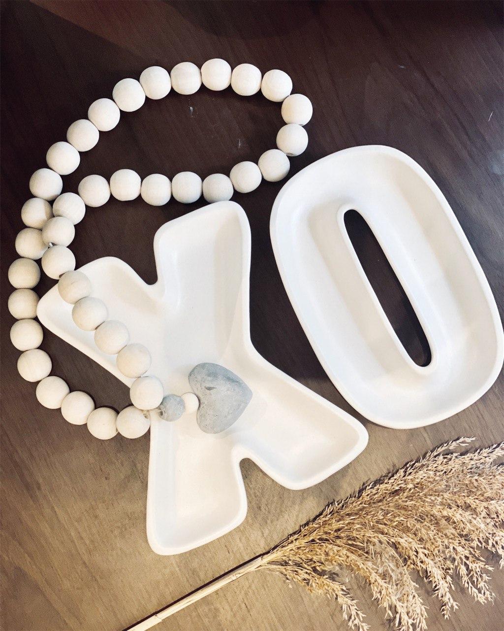 XO Set of 2 Jewelry Plate | White