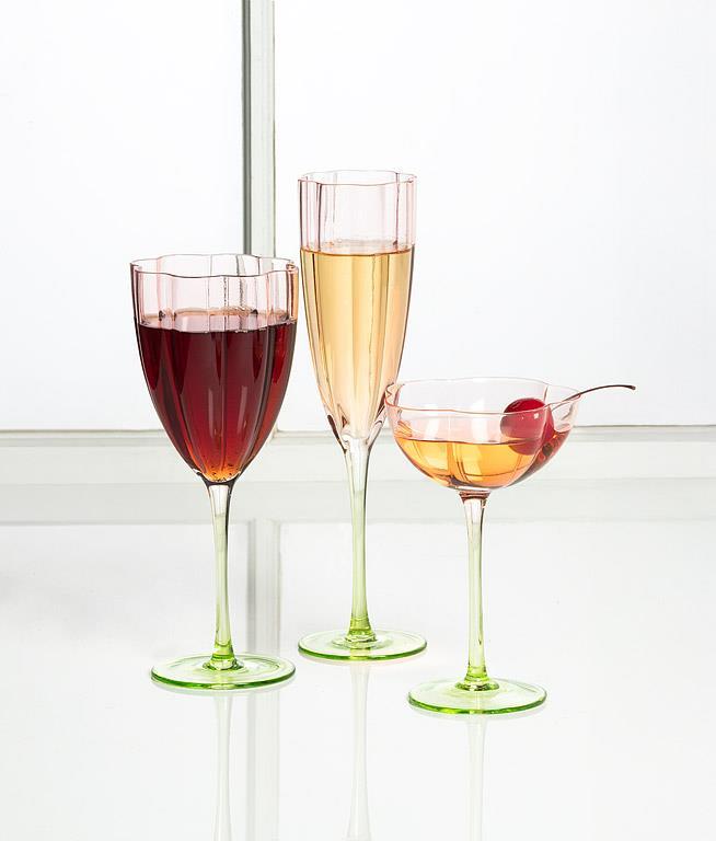 Flower Look Wine Glass