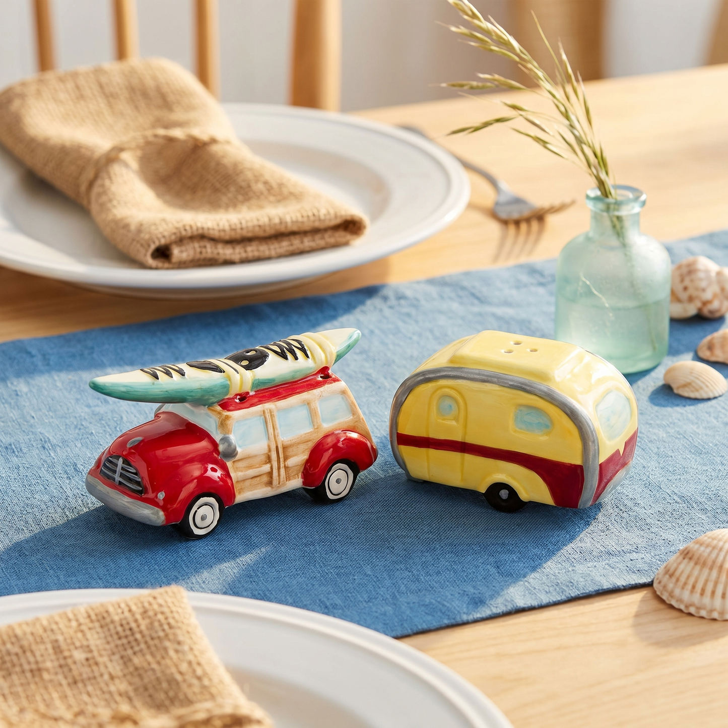Woody Car And Camper Salt & Pepper