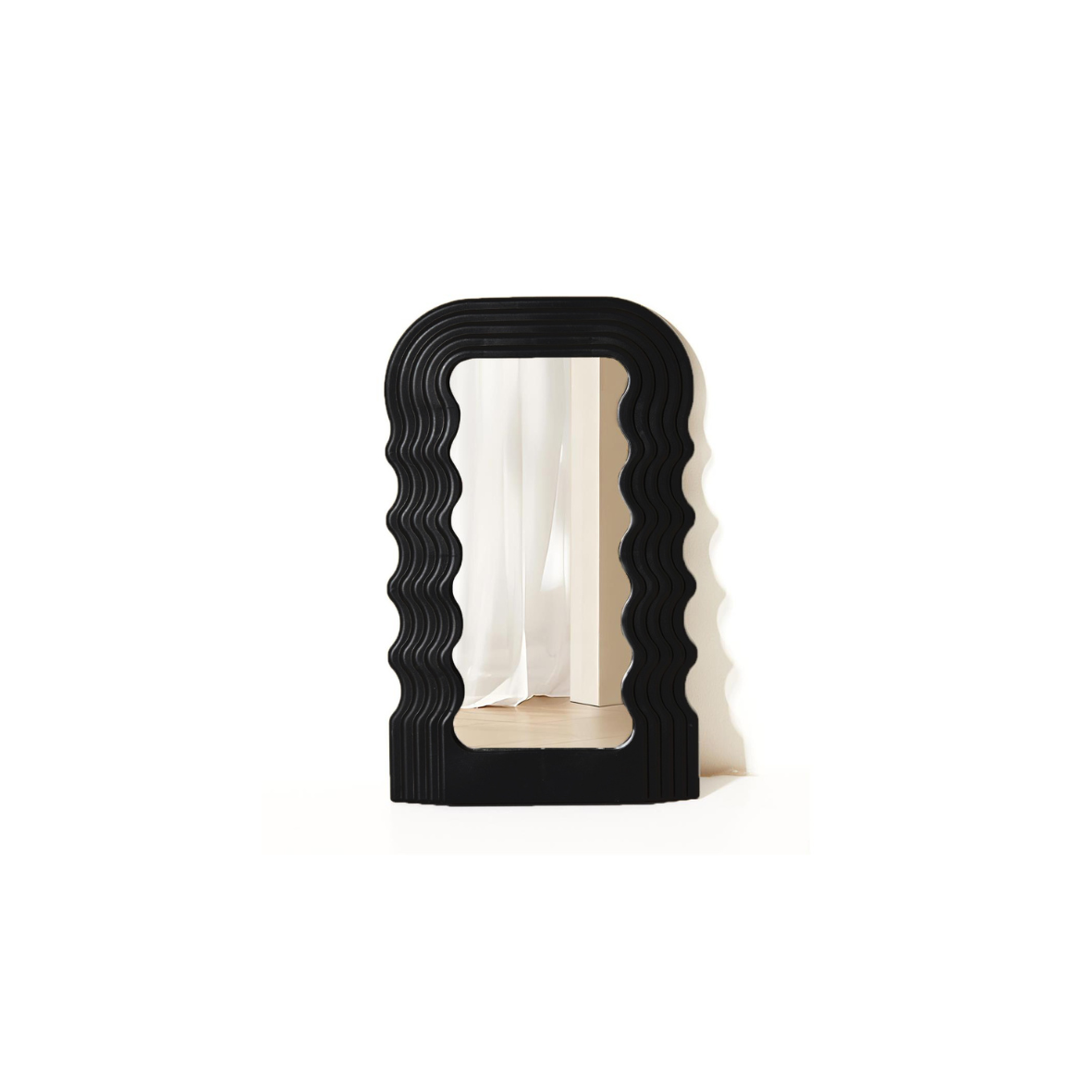 Black Wavy Mirror