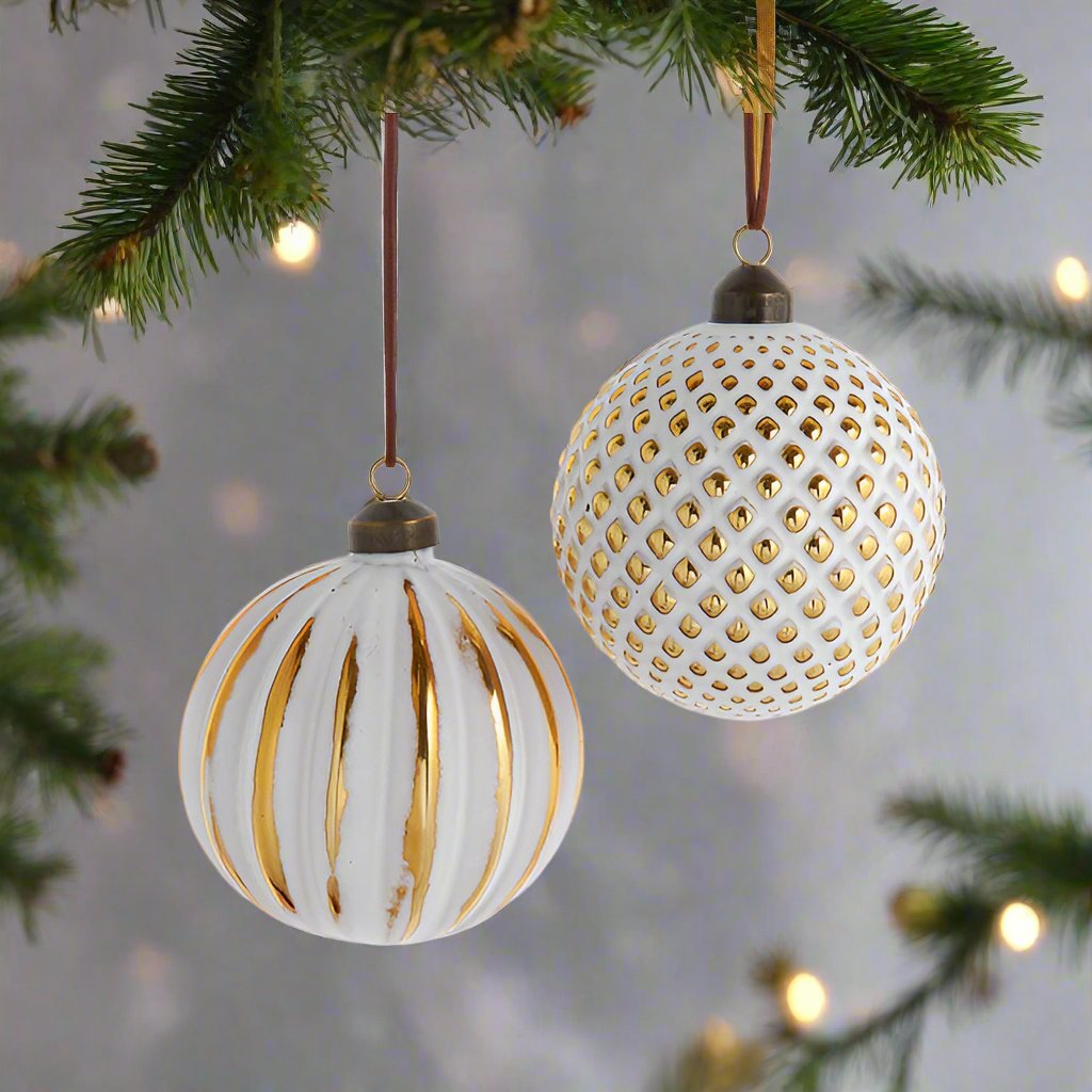 White Wash Glass Ball Ornaments With Gold Pattern